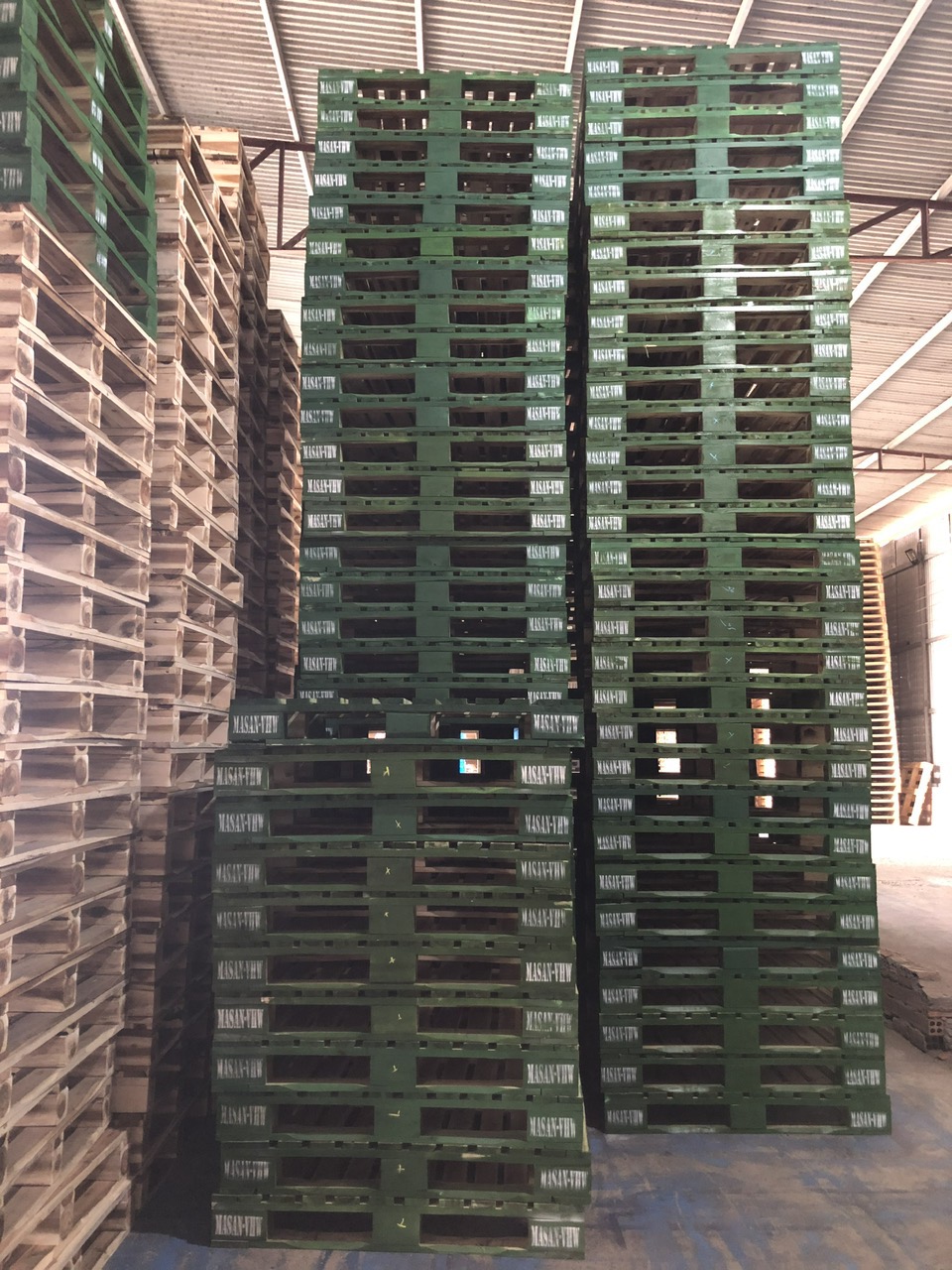 Xưởng sửa chữa pallet