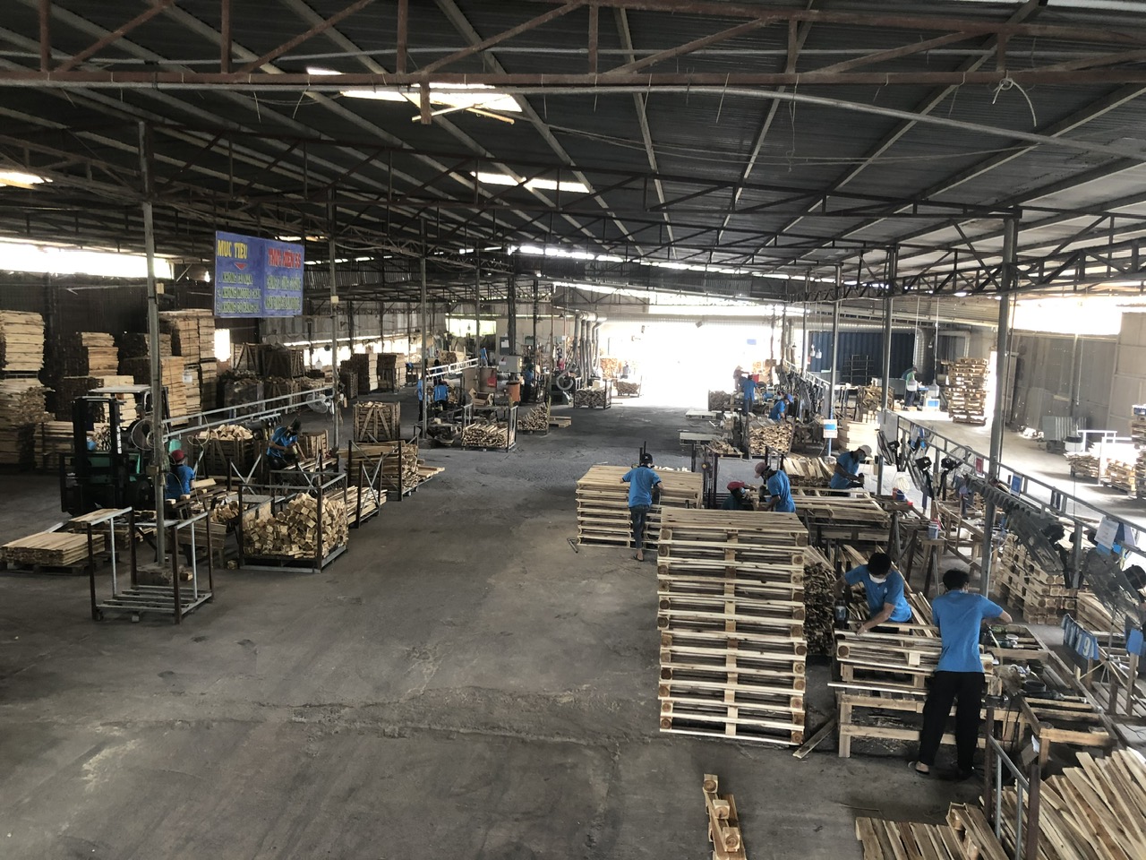 Pallet sau sửa chữa