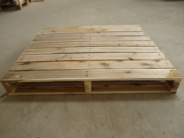 Pallet gỗ 2 hướng nâng <br />1000 x 1200 x 140 mm (UV-H01)