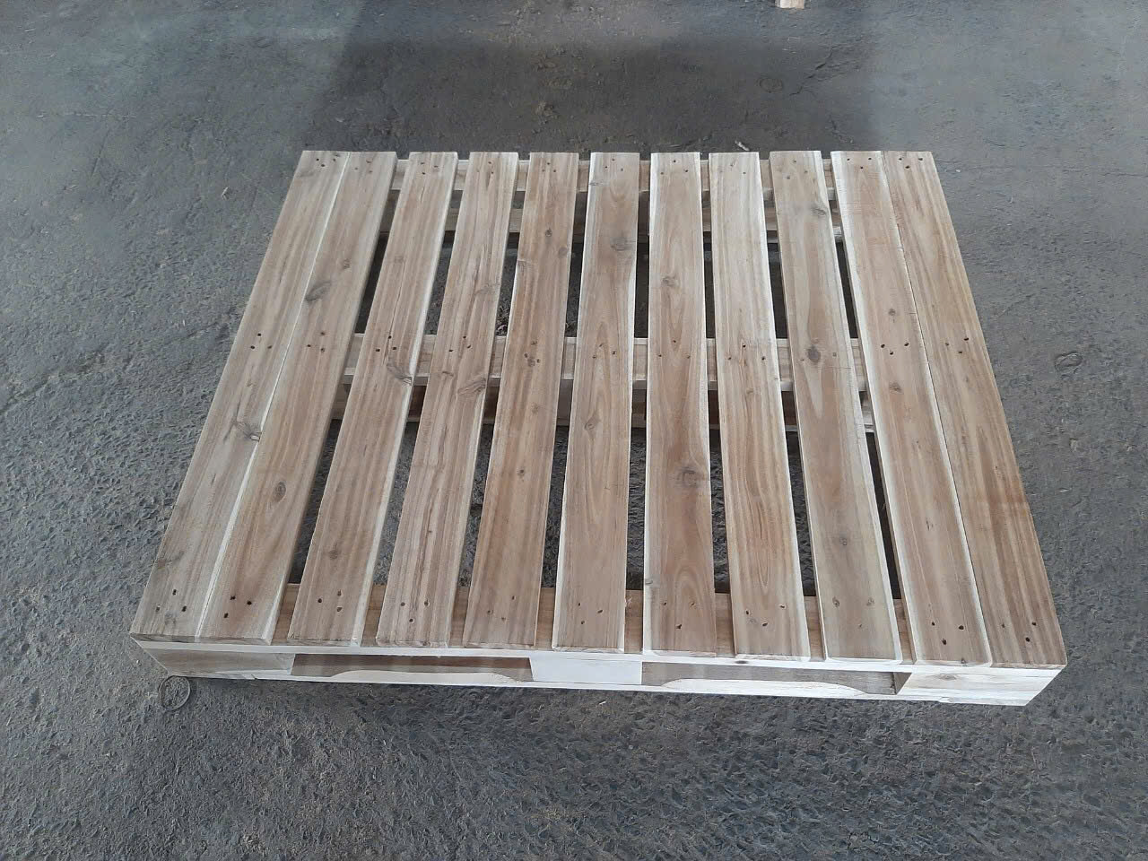 Pallet Cho Thuê