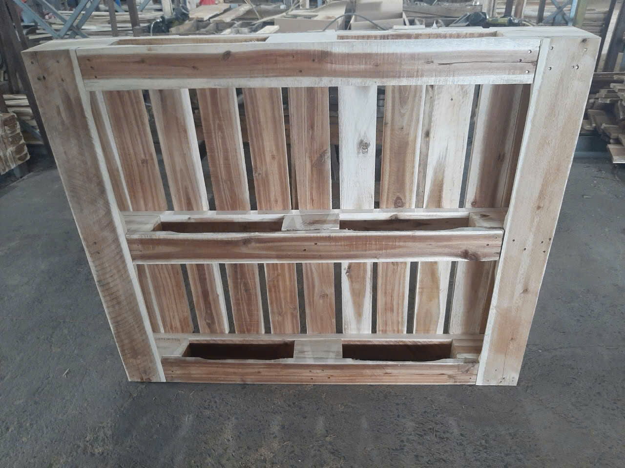 Pallet Cho Thuê