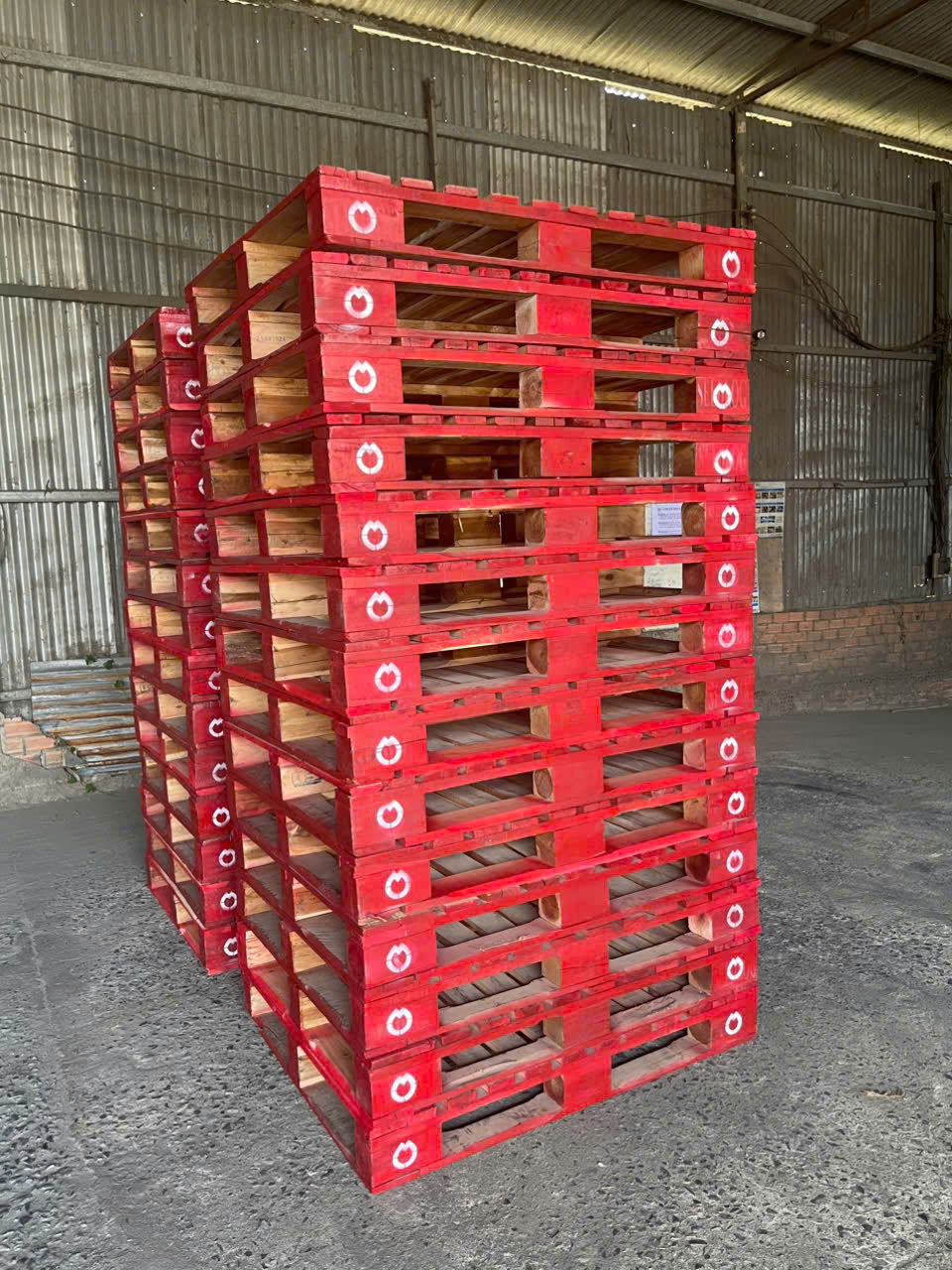 Pallet sau bảo trì