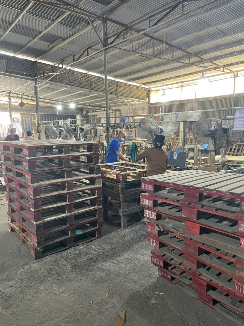 Quá trình sửa chữa pallet